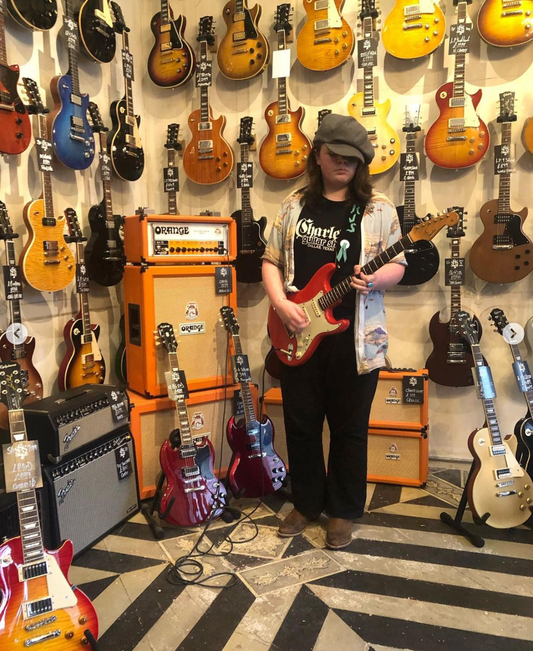 Rhys John Stygal - 14 year old guitar student uses his Elmore Pedal to master licks...