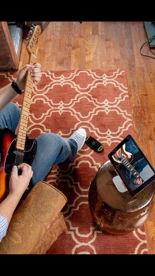 How to Learn Guitar by Ear (Without Losing Your Mind)